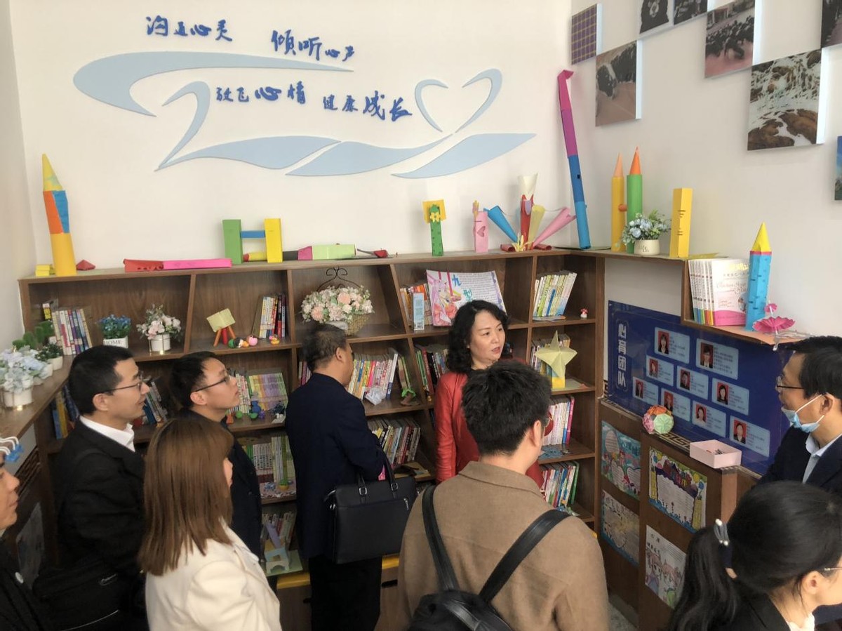 心灵广雅走进兰州市外国语学校